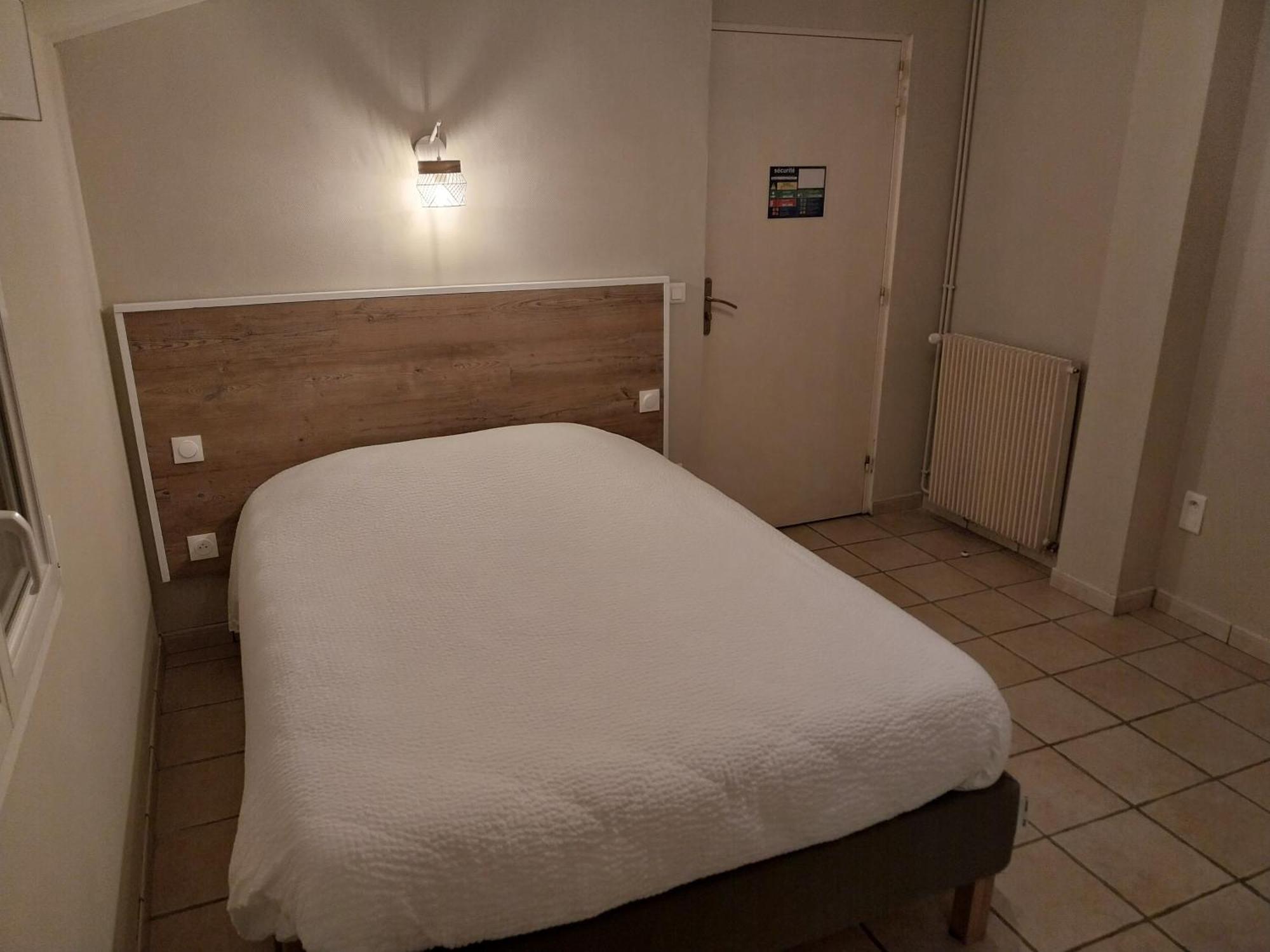 Hotel Domaine Ferme Sainte Anne Langres Exterior foto