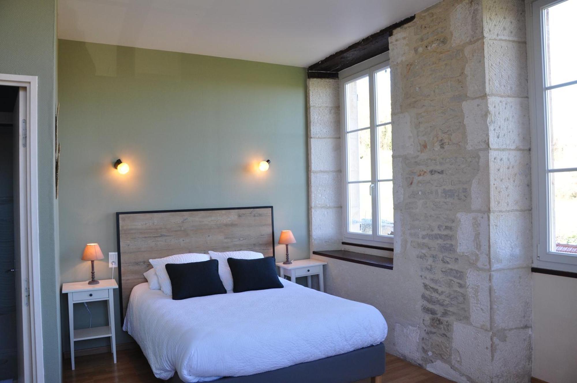 Hotel Domaine Ferme Sainte Anne Langres Exterior foto